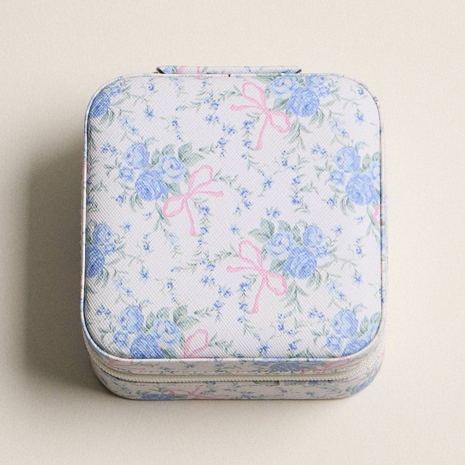 BL Caixa de Jóias Azul Floral com Laço Rosa - Tamanho de Viagem para venda a revendedores na Faire2