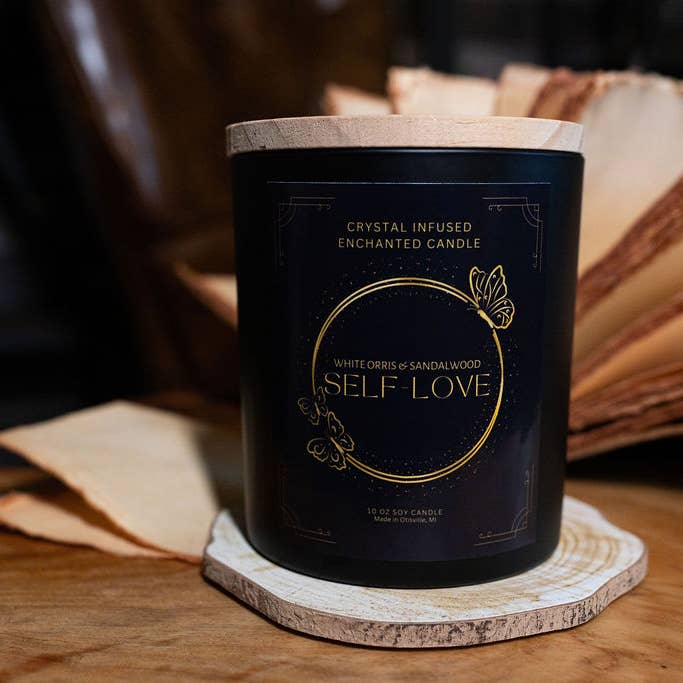 Amara Candles - Wholesale Jar/Filled Candle - Intention Wood Wick Soy Crystal Candle Collection4