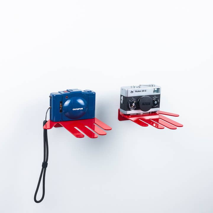 Tadashi Studio - Wholesale Wall Mounted Shelf - Hand Shelf3