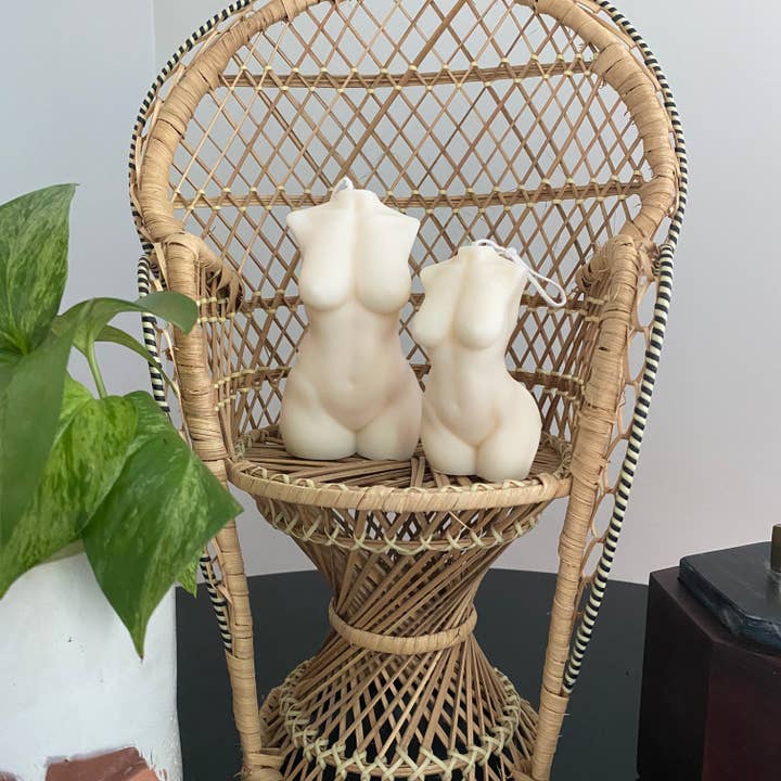 Pretty Honest Candles - Wholesale Pillar Candle - Nyx Goddess Candle3