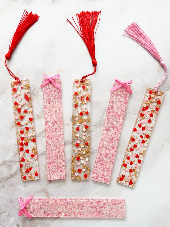 Resin Hjerte Bogmærke Valentinsdag Bogmærke Gave for engroshandel hos Whim and Whimsy Gift Co.