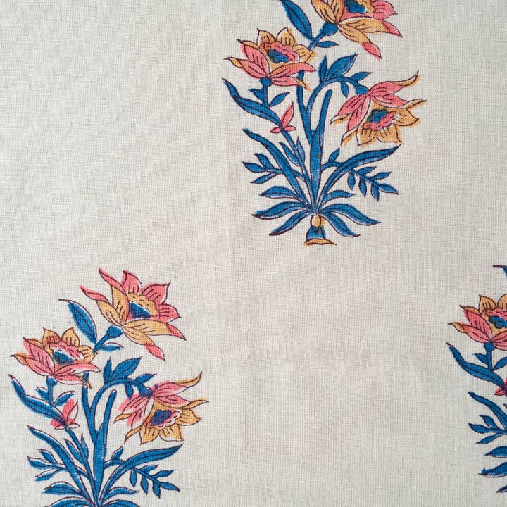 Constance & Denny – wholesale Dinner & cloth napkin – NEW INDIGO STEM set of 4 cotton napkins1