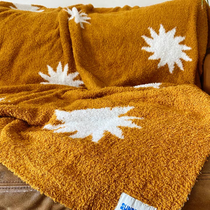 Sundream - Wholesale Throw Blanket - Sun Plush Throw - Buckhorn Brown