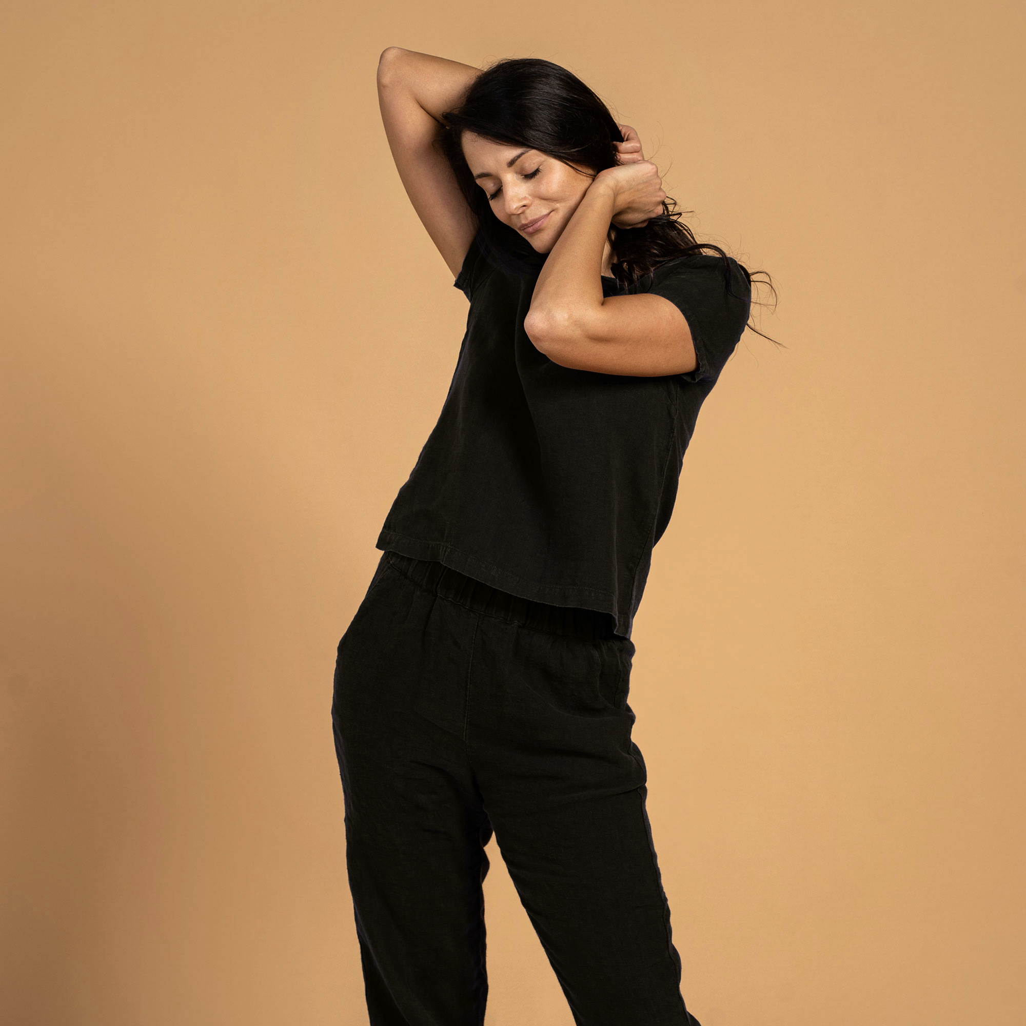 menique - Wholesale T-shirt (Zonder tekening) - Dames - Linnen shirt met korte mouwen Emma - casual klassiek linnen t-shirt6