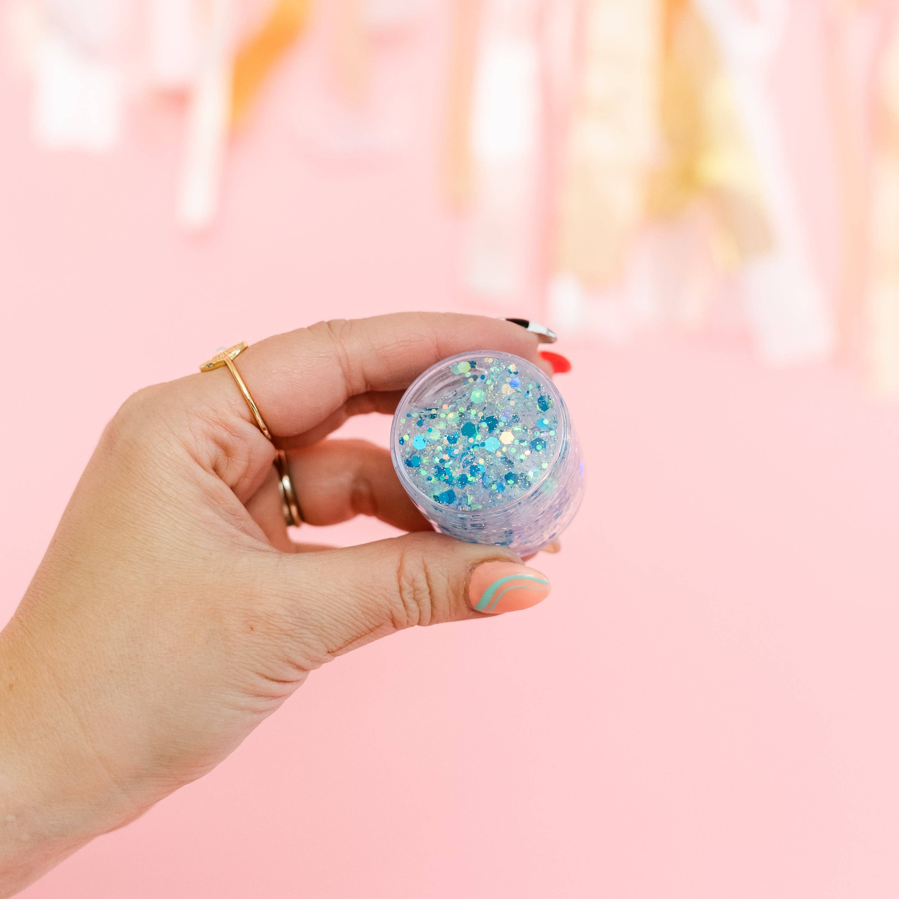 Gussy Up Bow Co – wholesale Hair glitter – Blue Hair Glitter1