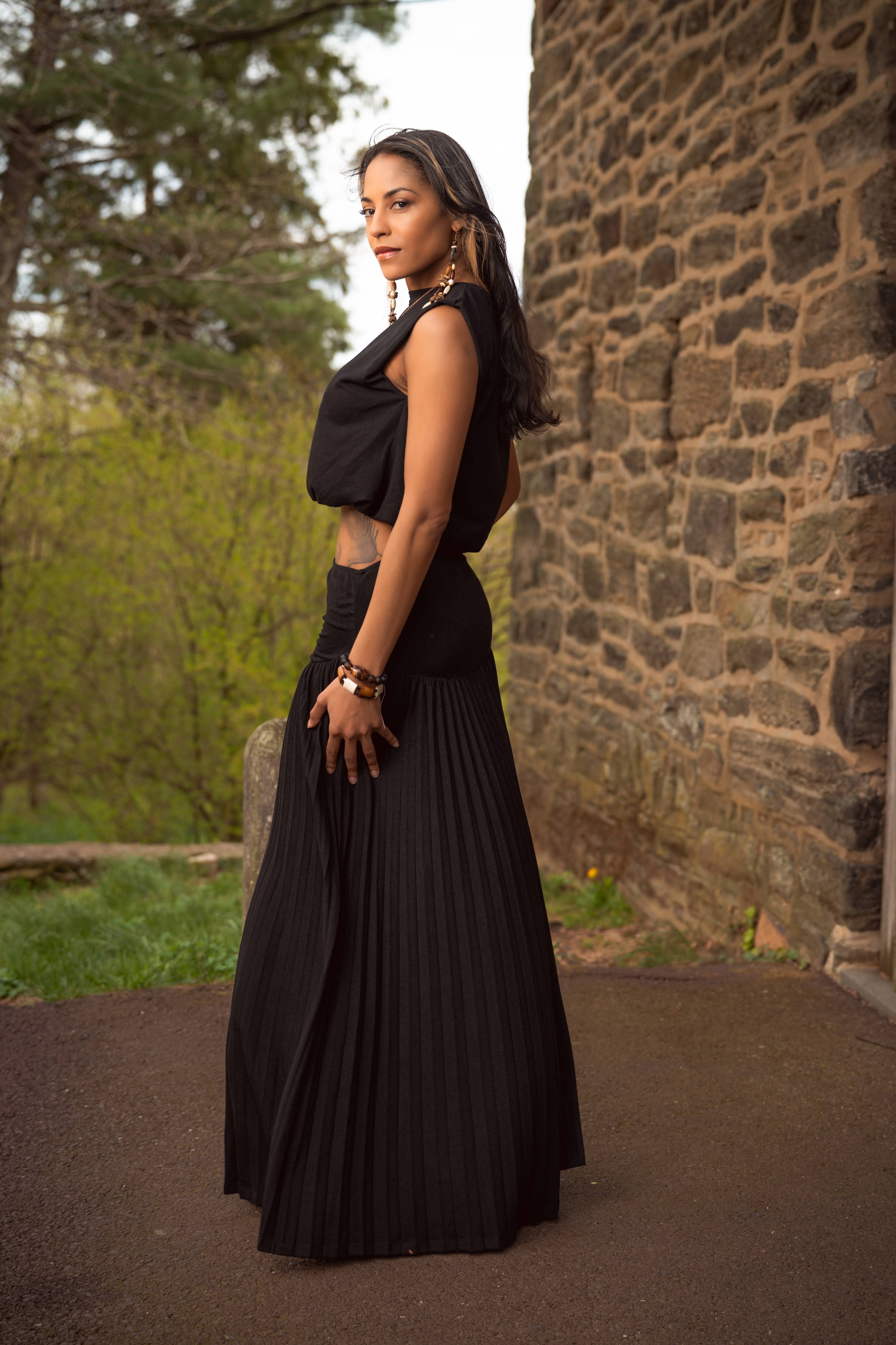 Nina Cheyenne Apparel - Wholesale Top & Skirt Set - Women's - The Zora Skirt Set - Onyx2