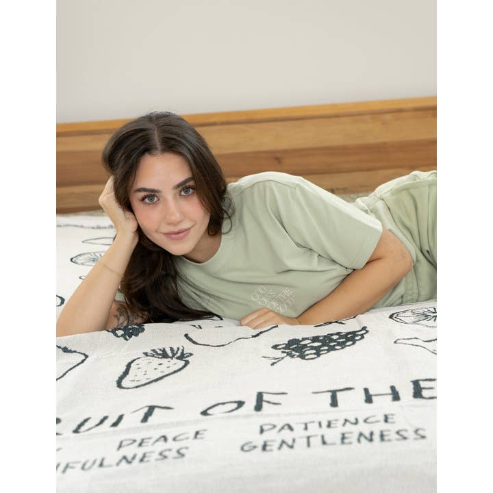 Elevated Faith – Manta para sofá por atacado – Manta de Lançamento Fruto do Espírito4