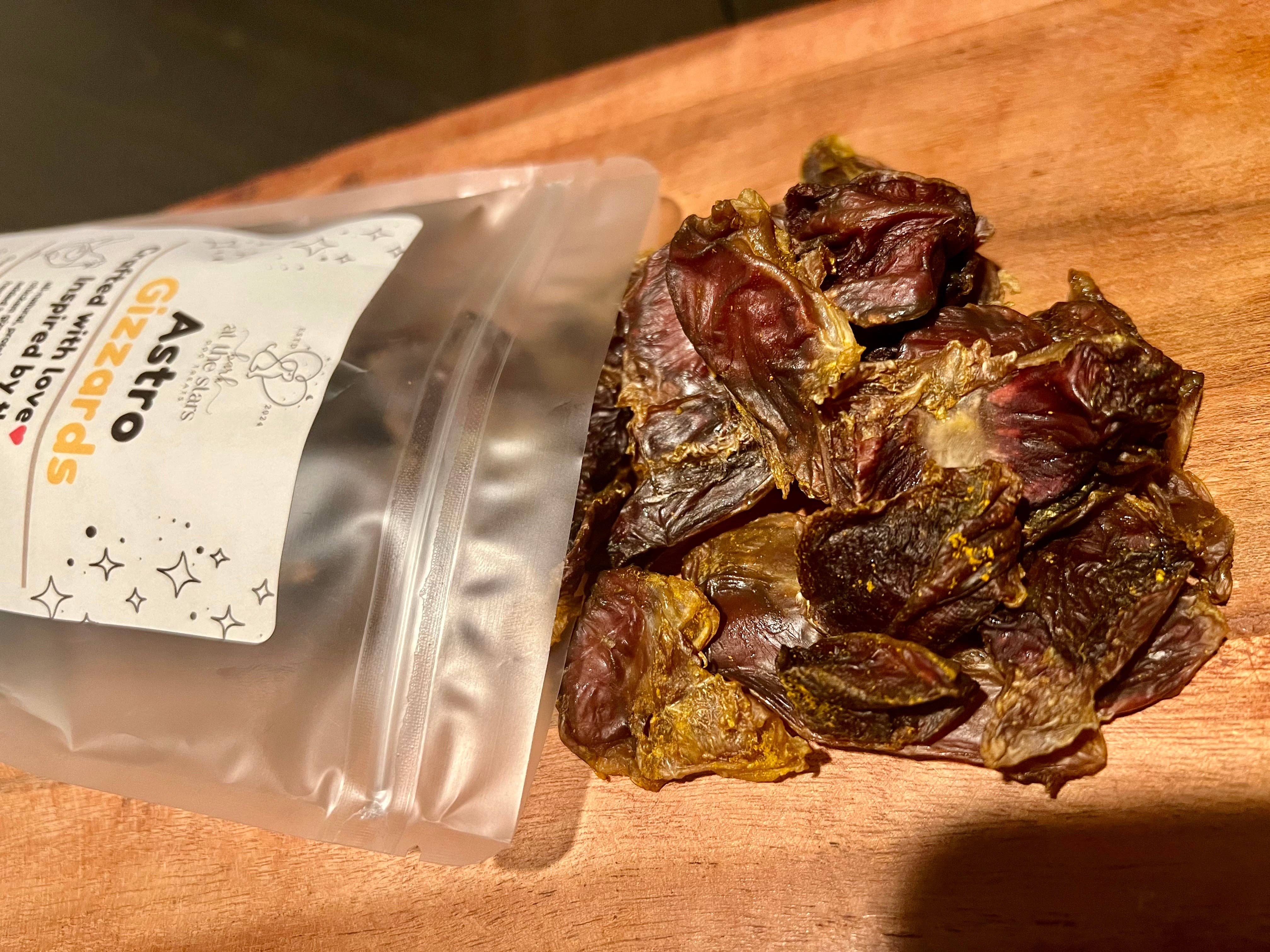 Bark at the stars - Wholesale Pet Treats - Dog - Astro chicken gizzards | dehydrated dog treats | with turmeric | single ingredient dog treats2