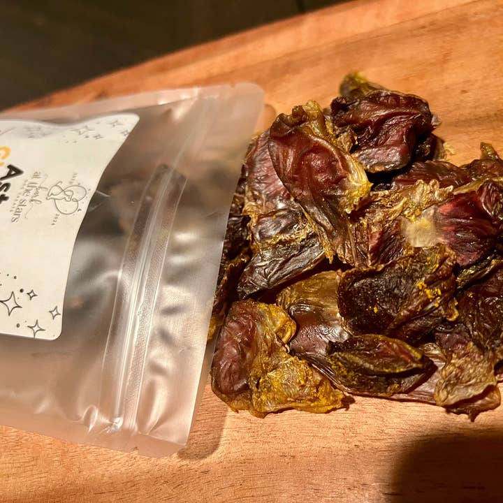 Bark at the stars - Wholesale Pet Treats - Dog - Astro chicken gizzards | dehydrated dog treats | with turmeric | single ingredient dog treats2