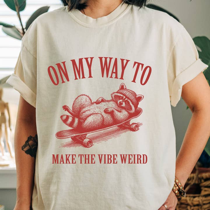 På min vej til at gøre Vibe Weird Shirt for engroshandel hos EnjoyMyDesign