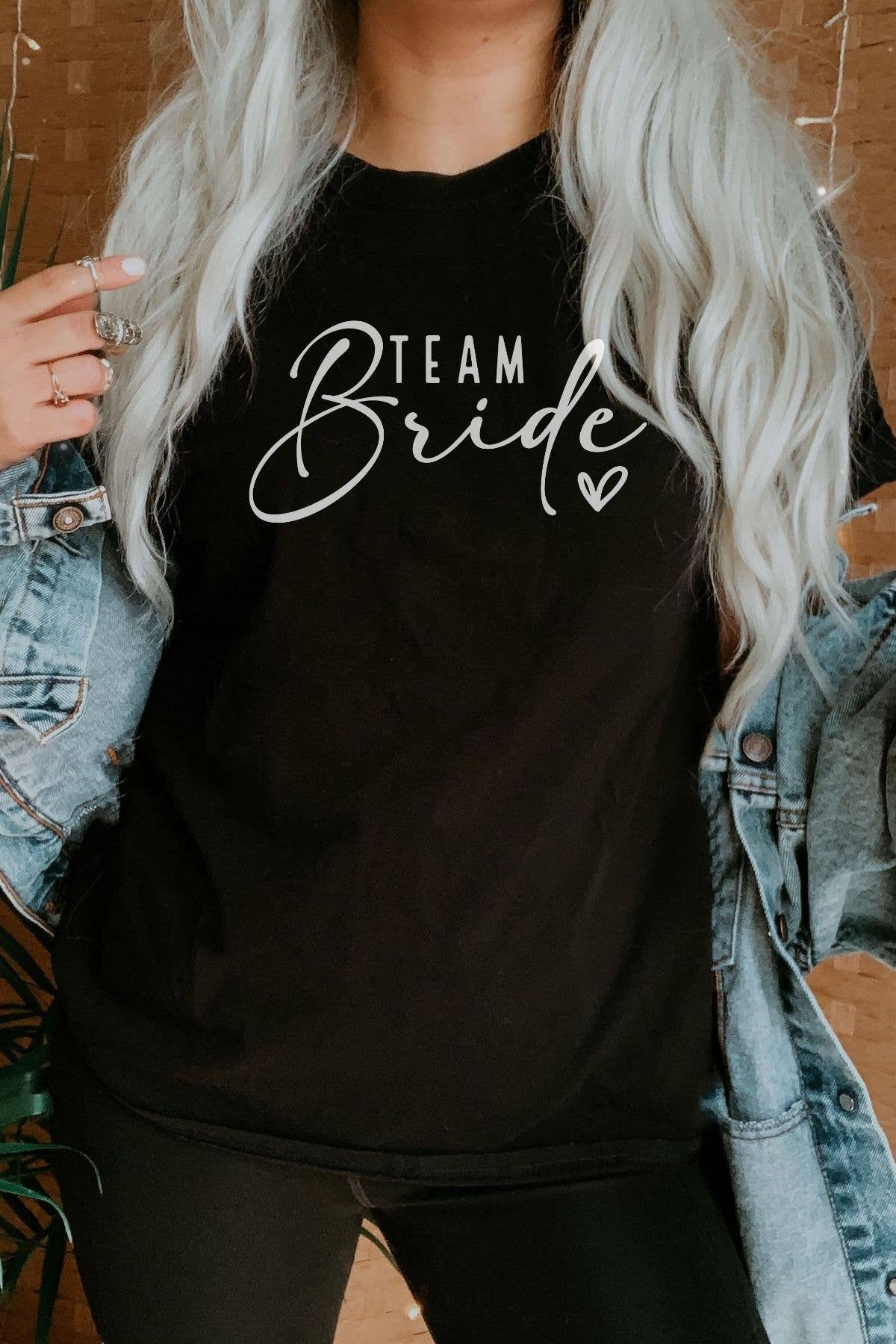 Bella Me – wholesale T-shirts med screentryck – Dam – Team Bride grafisk Tee1