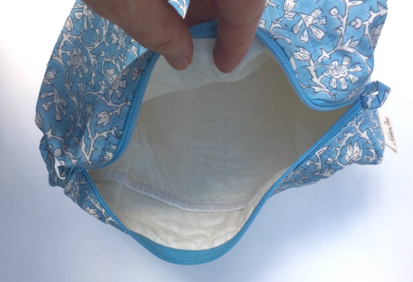 Mehera Shaw - Wholesale Makeup/Cosmetic Bag - Cosmetics Bag - Quilted Hand Block Print Cotton7