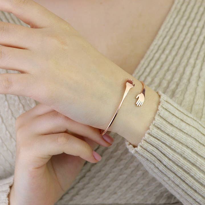 Gowa Design - Wholesale Cuff Bracelet - Couple bracelet Hand Sign Bangle2