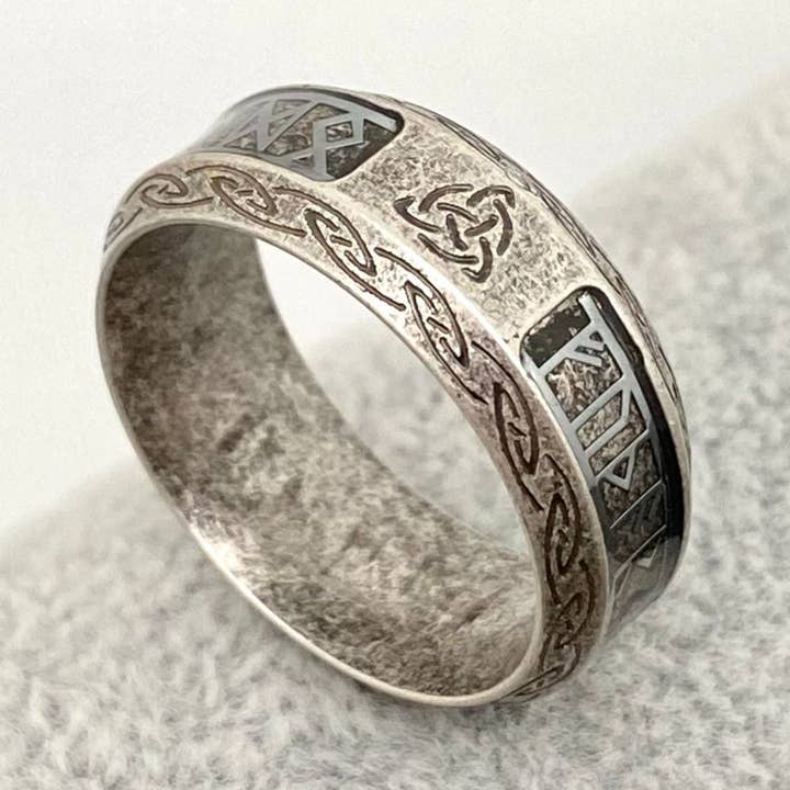 MJ/MR - Celtic Trinity Knot Runes Retro Stainless Steel Ring for wholesale by Mio Queena