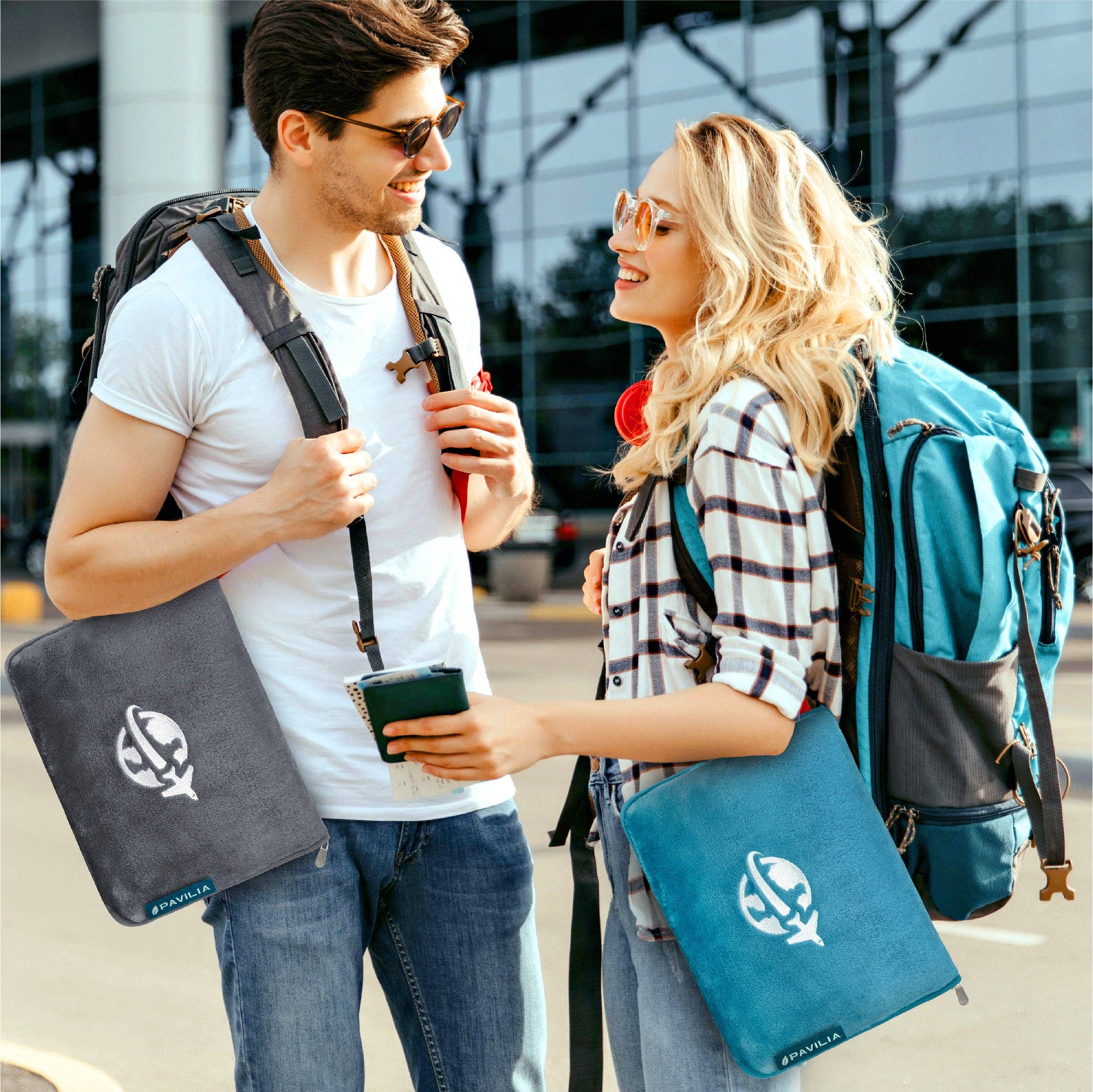 Pavilia - Vente Couvertures de voyage - Coussin de voyage en polaire portable34