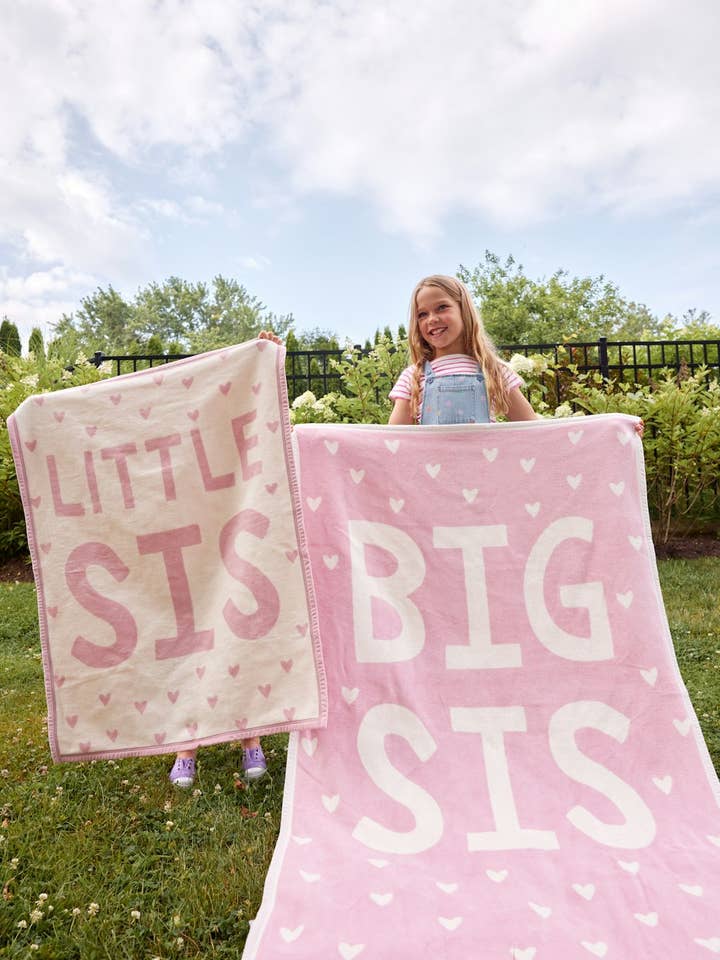 ChappyWrap - Wholesale Bedding Blanket - Kids & Baby - Big Sis Midi Blanket4