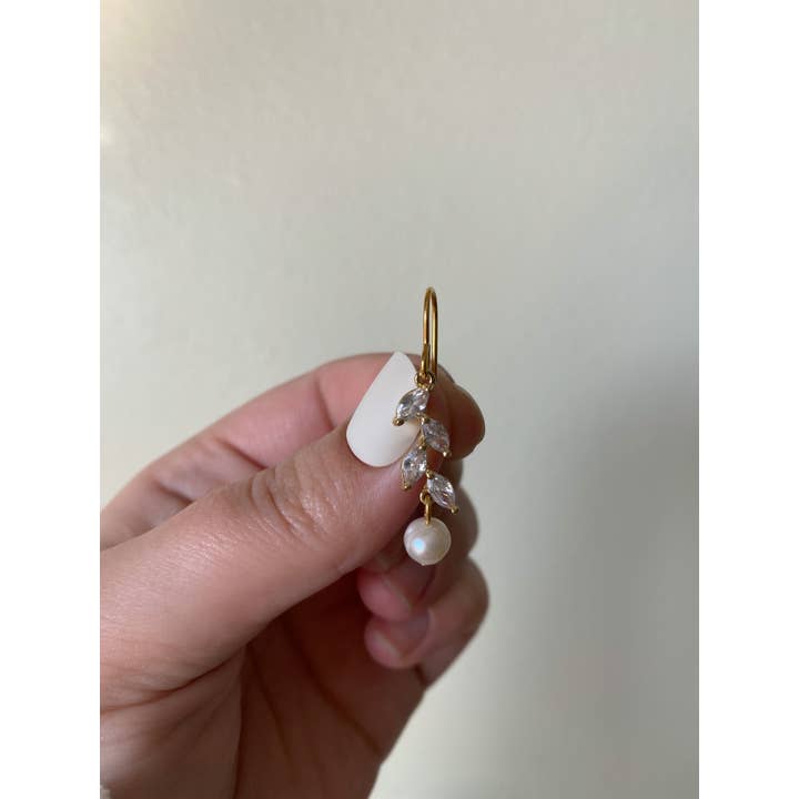 Clay & Fern Co. - Wholesale Dangle Earrings - Pearl Earrings - Gold Filled Wedding Jewelry3