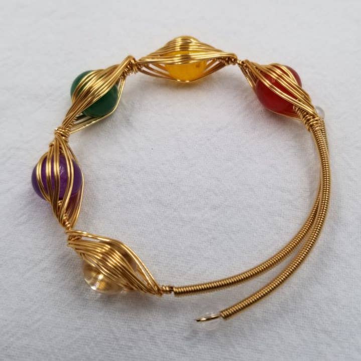 Brazalete envuelto en alambre de piedras preciosas para venta al por mayor de ENA Jewelry
