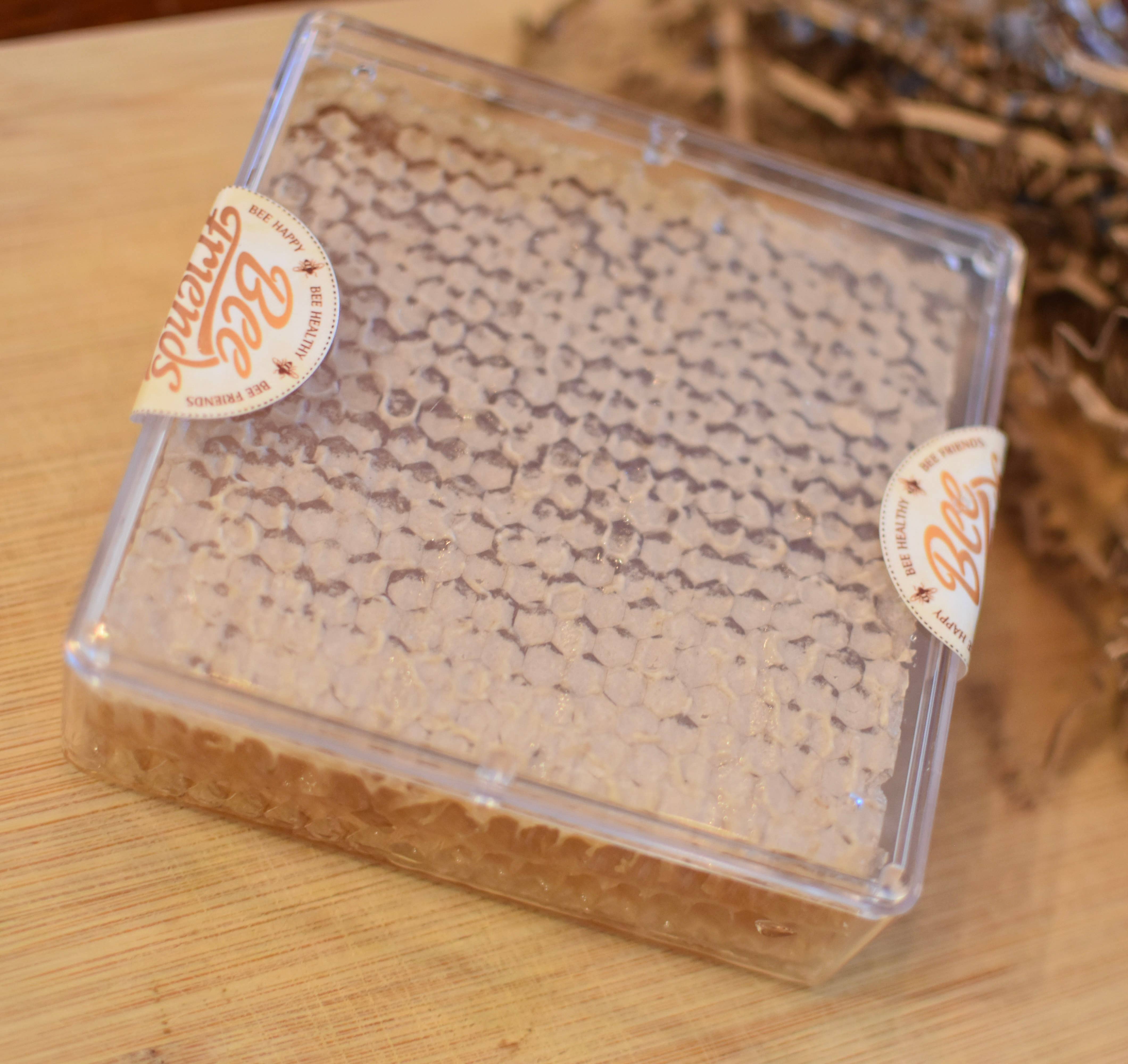 Bee Friends Farm - Wholesale Honey - Handcut Honeycomb Squares3