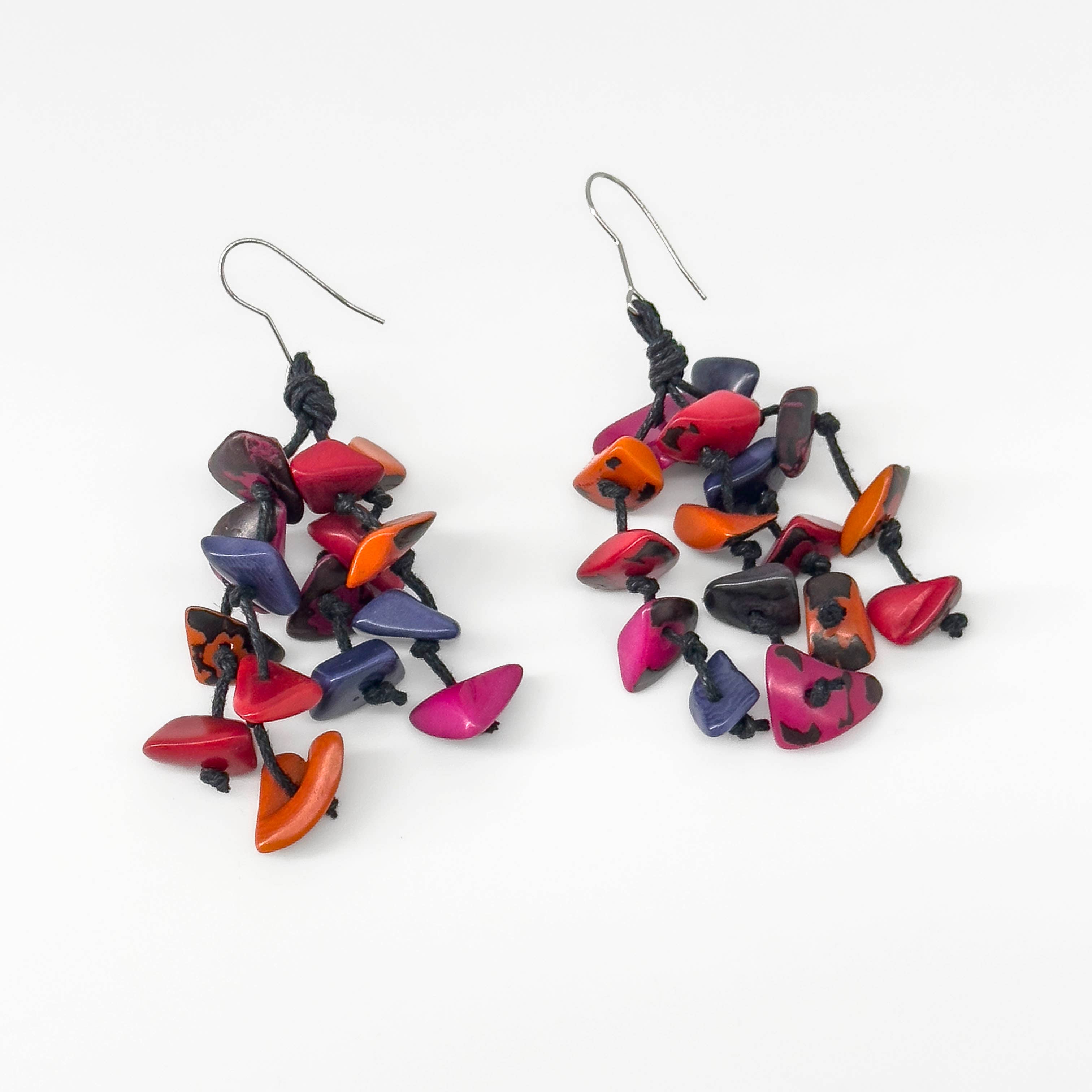 Belart Fair Trade - Venta al por mayor Pendientes colgantes - Pendientes colgantes de 4 hebras con chips de tagua3