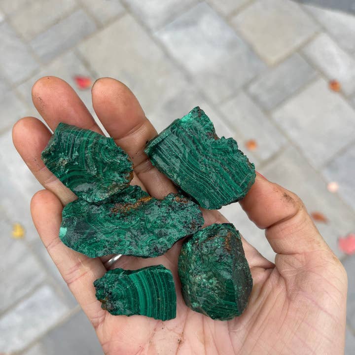 Tumbledshop - Venta al por mayor Piedras/cristales espirituales - Malaquita natural, malaquita verde cruda, protege del peligro