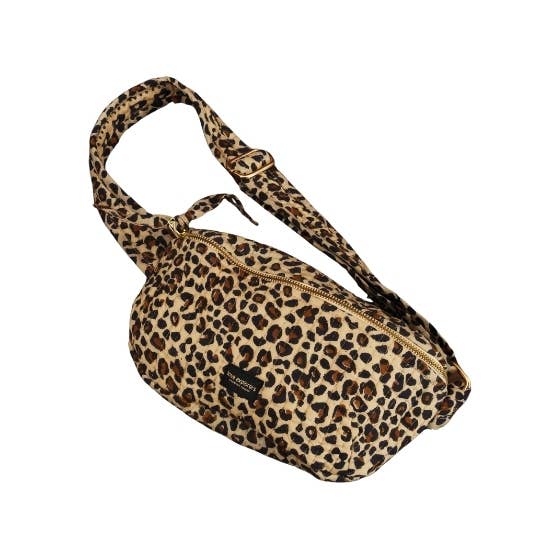 Love Explorers - Wholesale Belt Bag - Women's - Banana bag - beige leopard