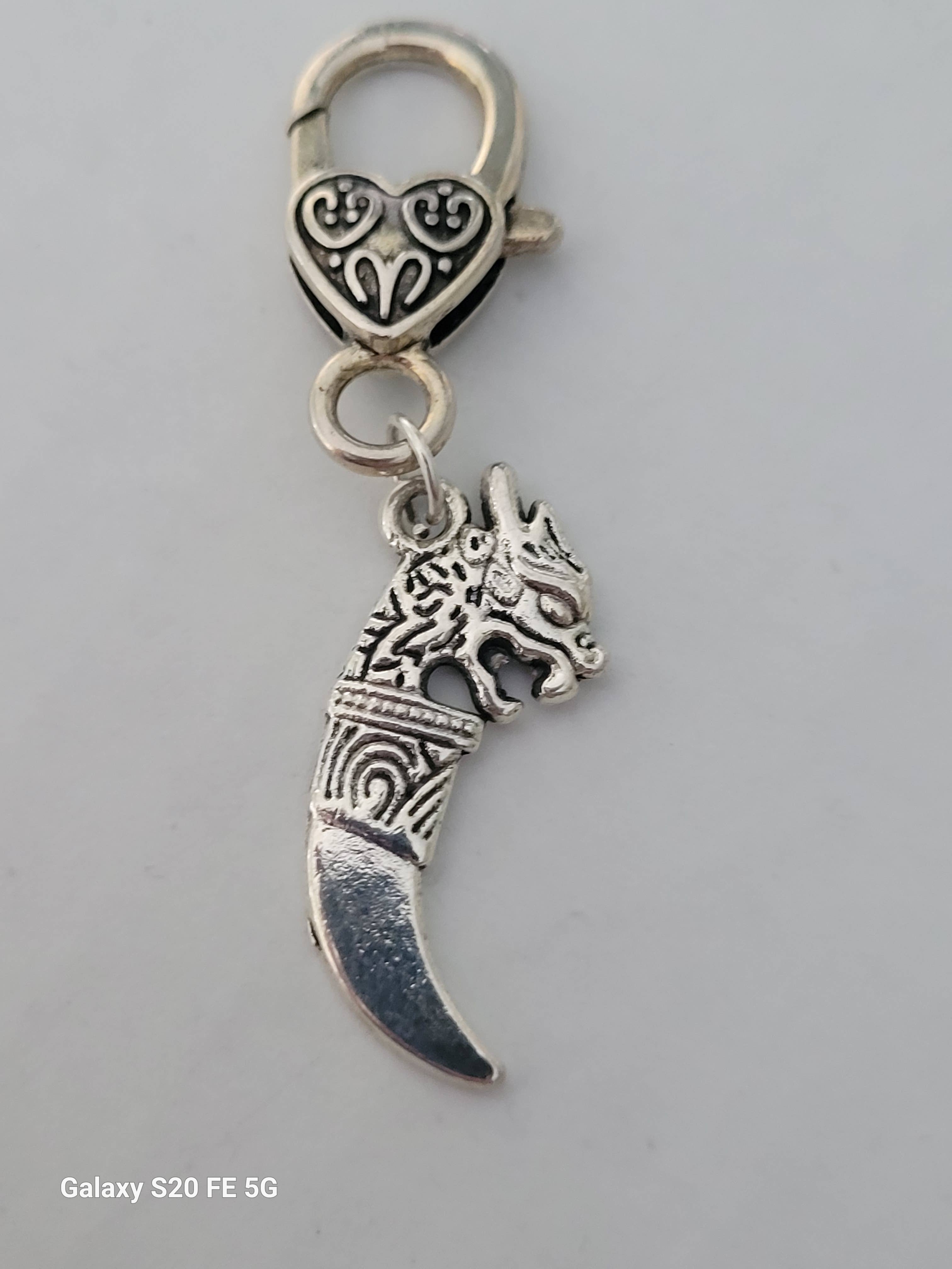 Con-Quest Crafts - Vente Boucles d'oreilles pendantes - Boucles d’oreilles et colliers à thème fantasy, gothique, RPG et gaming7