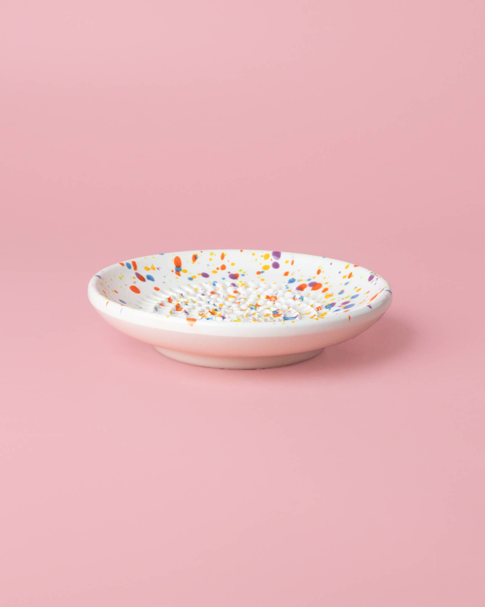 Alfar Tierra Cocida – wholesale Rivjärn – Liten keramikrivplatta i flerfärgat karnevalmönster2