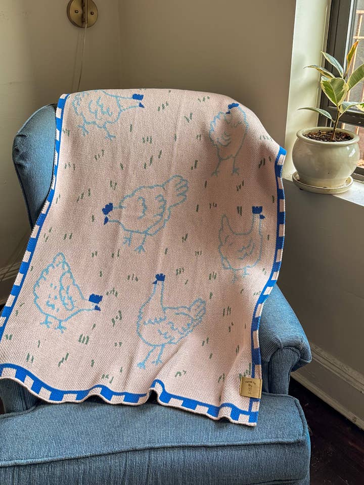 Hannah Via Art - Wholesale Bedding Blanket - Kids & Baby - Field of Hens Baby Blanket