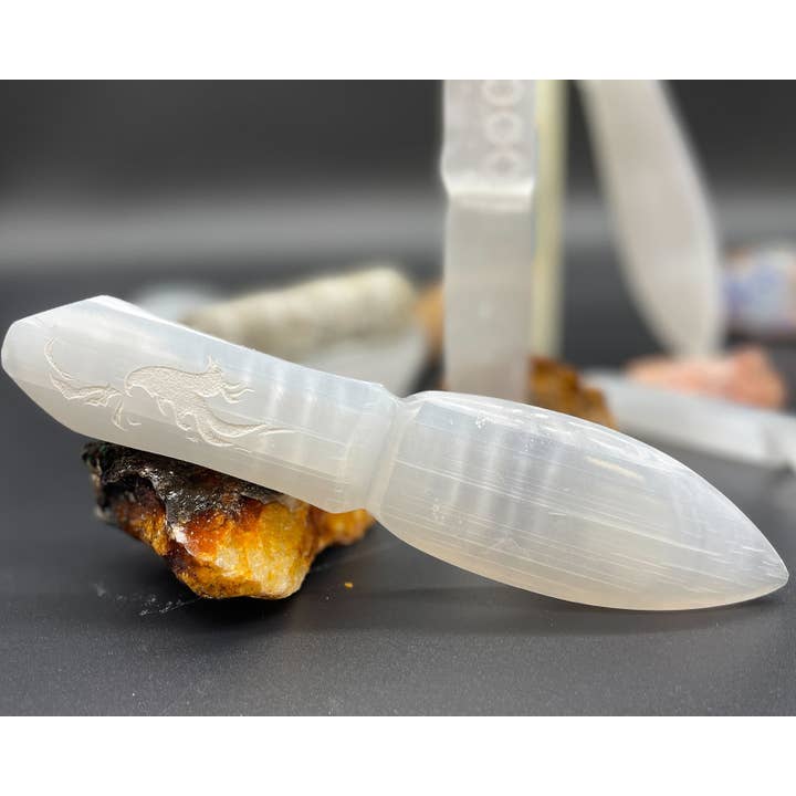 AW Artisan - Venta al por mayor Piedras/cristales espirituales - Cuchillo Ritual de Selenita - Dejar atrás el pasado7