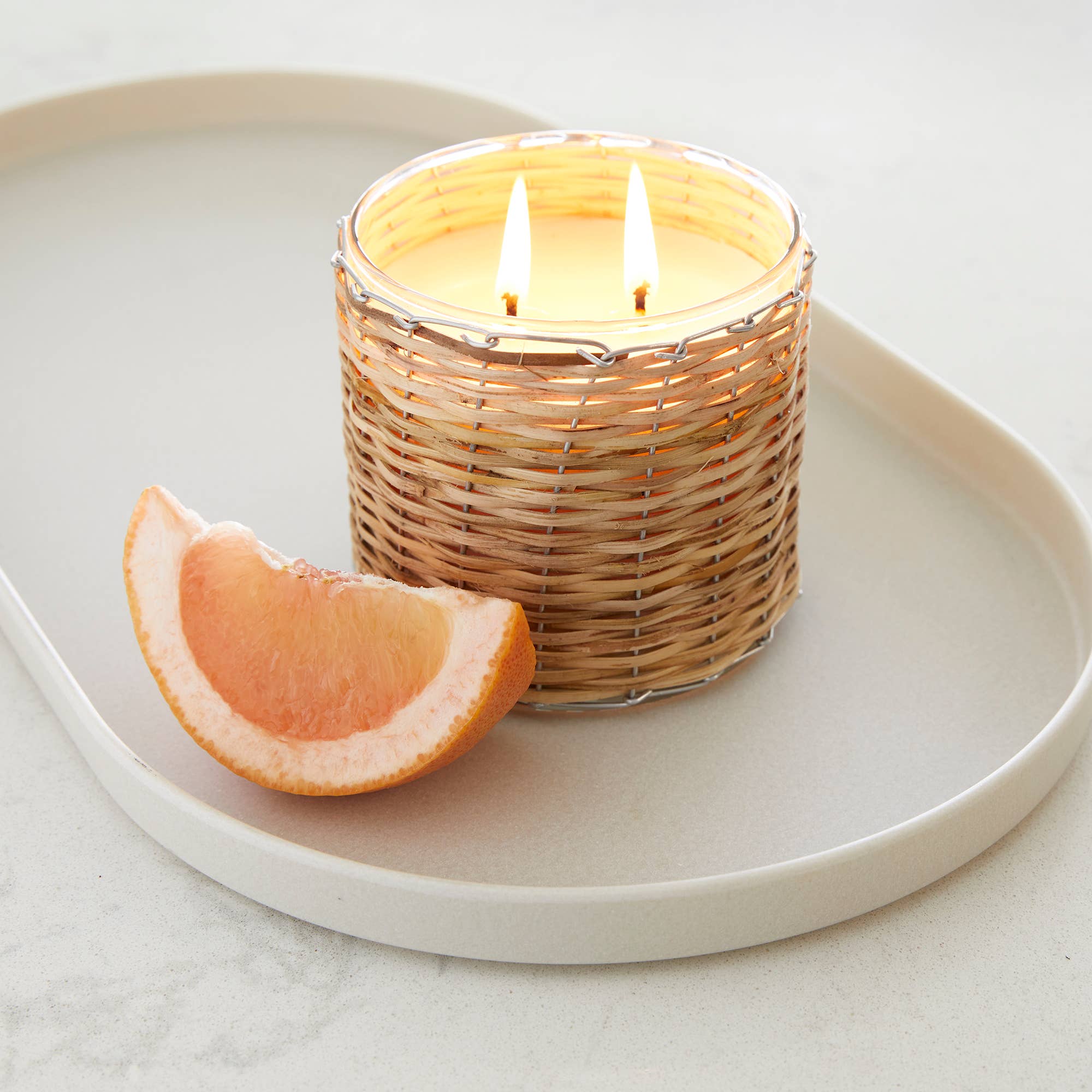 Hillhouse Naturals/Field+Fleur - Wholesale Jar/Filled Candle - Grapefruit Pomelo 2 Wick Woven Candle 12oz. Ctn.63