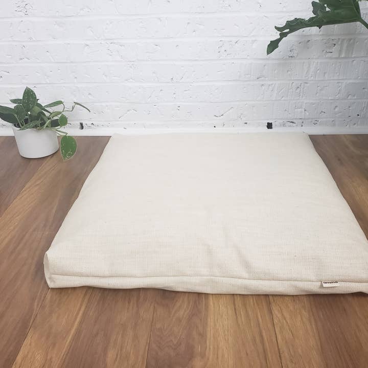 Meditation floor cushion zabuton sand linnen - Canadian made for wholesale by Amma Thérapie