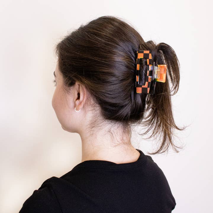 Frog Sac - Wholesale Hair Clip - Women's - Medium Square Iridescent Checkered Hair Claw Clip7