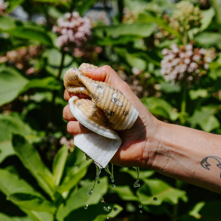 Oh Beehive: Eco Goods Co. - Wholesale Dishcloth - Buzzy Bee Swedish Dishcloth3