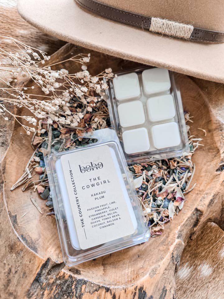 THE COUNTRY COLLECTION: THE COWGIRL - WAX MELT CLAM for wholesale by Boho Tranquility Co