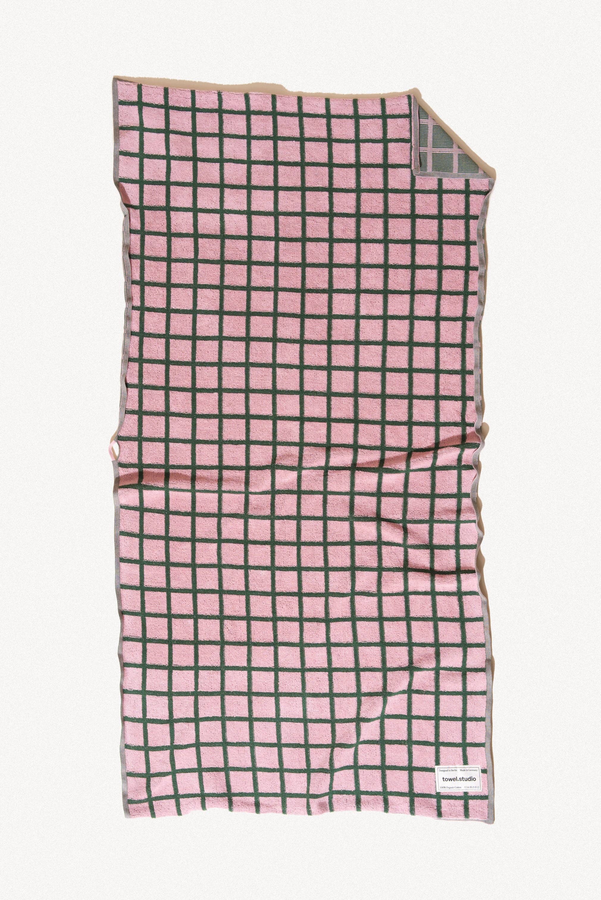 towel.studio - Wholesale Bath Towel - Tiles Bath Towel | Pink & Green0