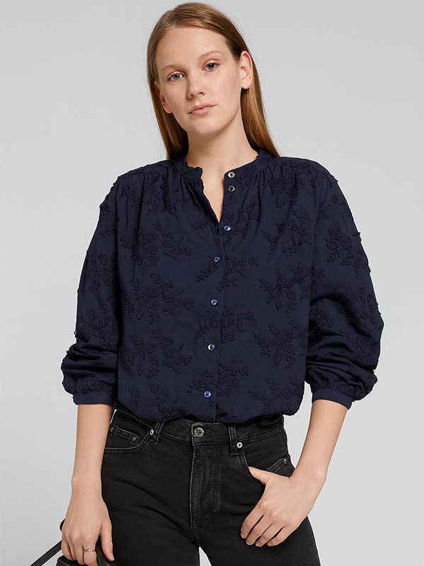 T2511ZNY36856 - Camicetta da donna in cotone ricamato con bottoni per la vendita all'ingrosso da parte di ESLEY