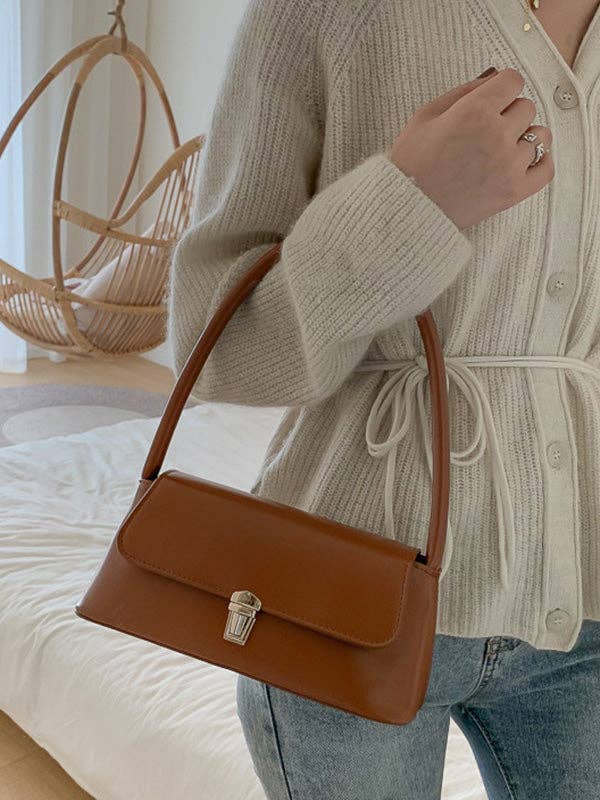 Sac à bandoulière en cuir Original Chic 4 couleurs pour la vente par VividLux