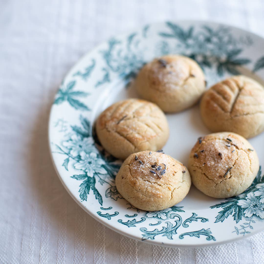 Be Aromatic - Wholesale Herbs - Organic Seasoning - Lavender3