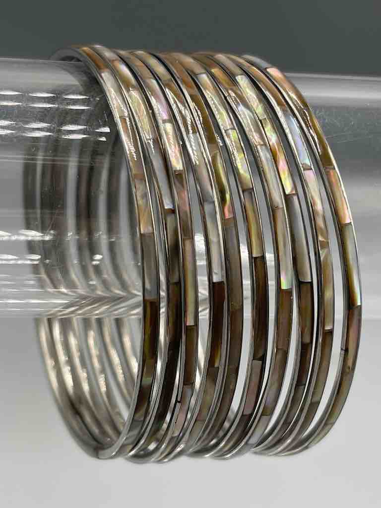 The Niger Bend - Wholesale Bangle Bracelet - Very Thin Colorful Natural Shell Bangle - Brownlip3