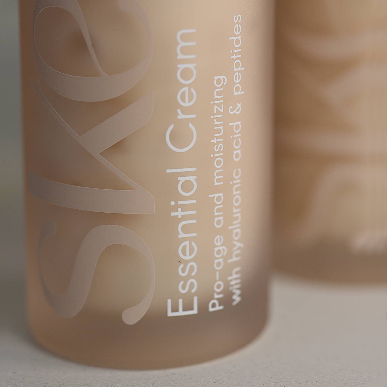 Skean® - Wholesale Anti-Aging Moisturizer - Anti-aging moisturizer with hyaluronic acid and peptides4