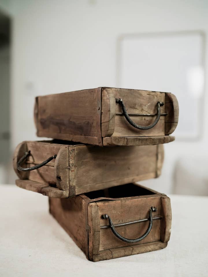 Vintage Wooden et Sacha for wholesale by Fairmile Co.