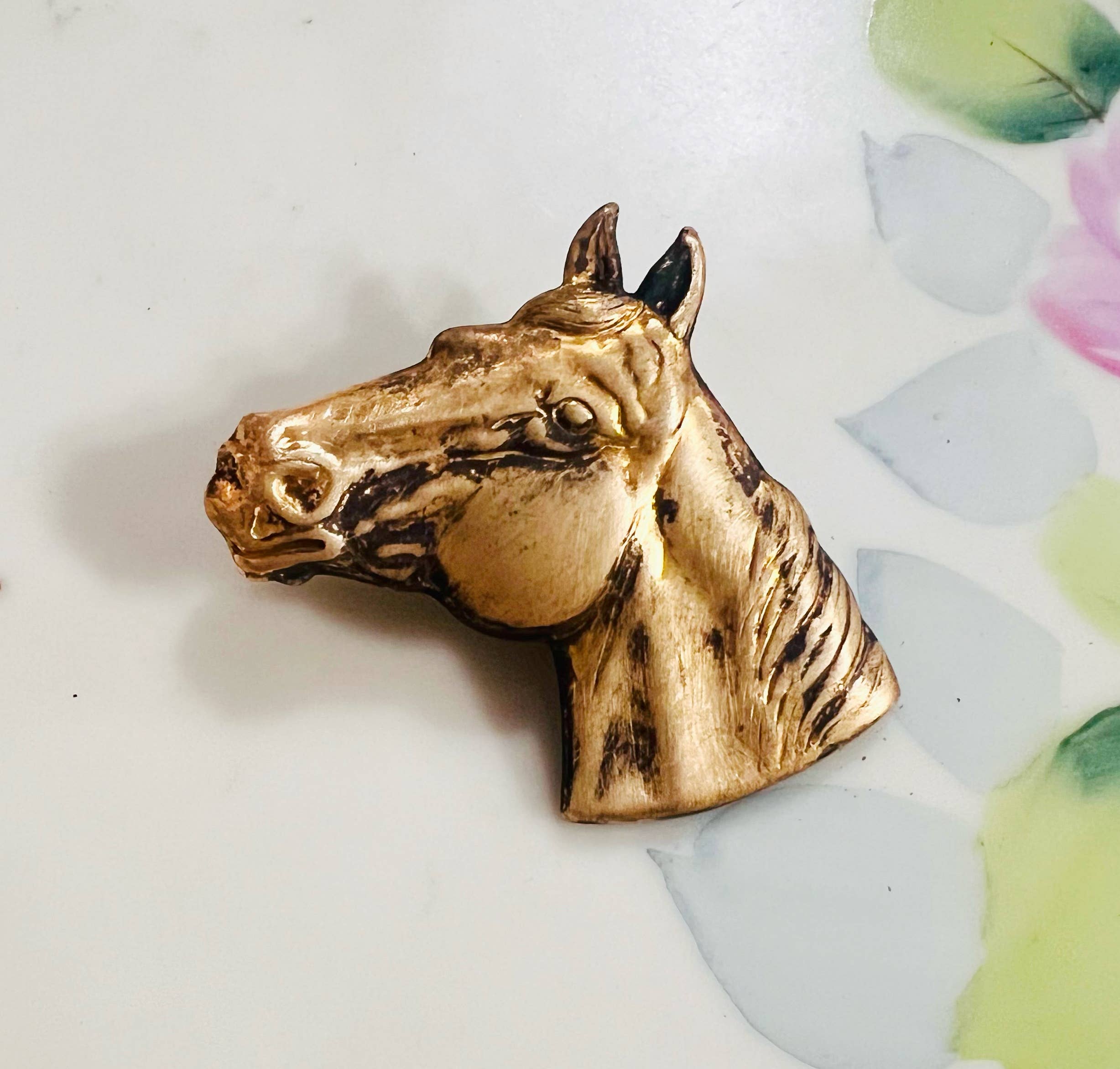 Vintage Bliss - Wholesale Brooch - Brass Patina Western Horse Head Hat Pin Hat Bar 3