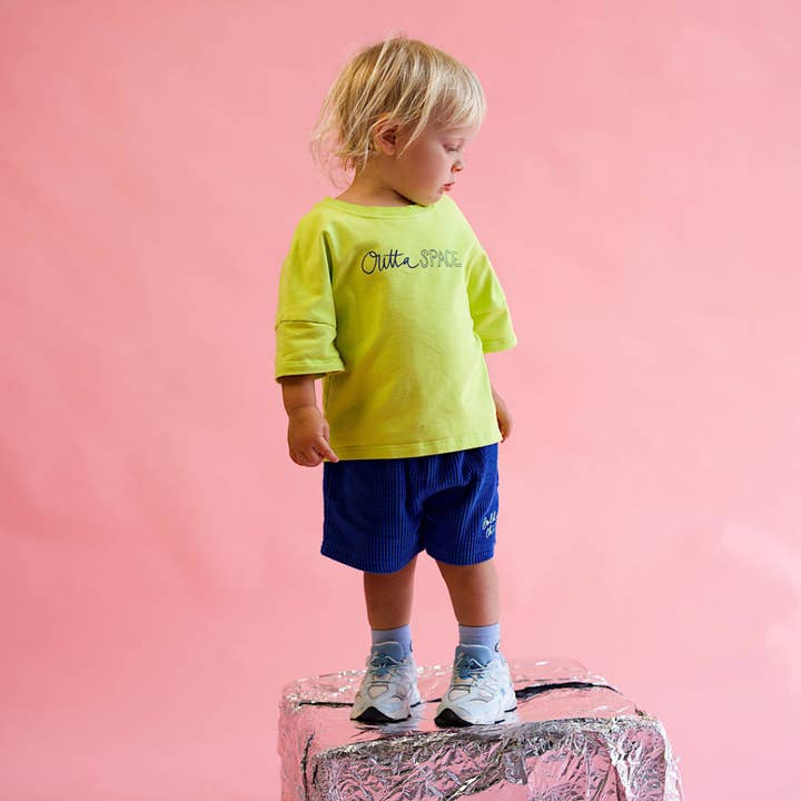 Camiseta Supernova del Espacio Exterior - Neon Pop para venta al por mayor de Golden Child