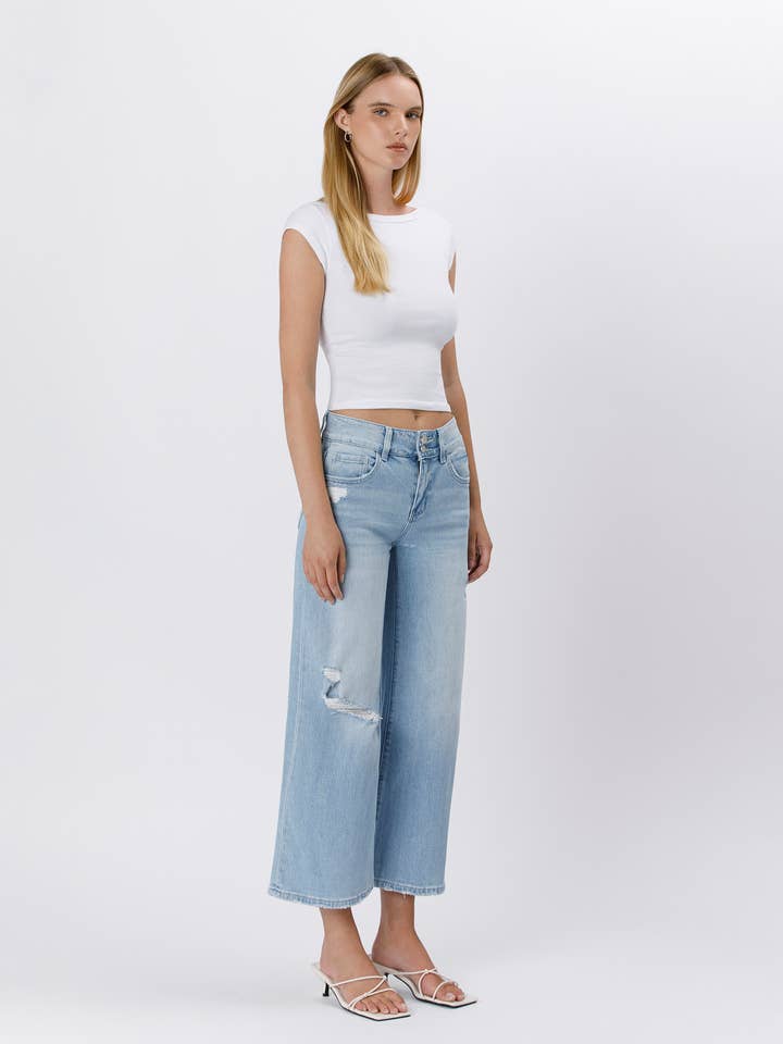CAVA HIGH RISE TWO BUTTONS CROP WIDE LEG JEANSS T6409 for wholesale on Faire