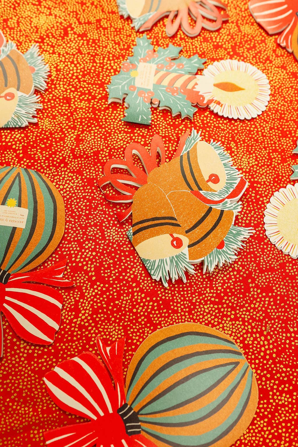 Isatopia - Wholesale Season's Greetings Card - Jingle Bells Collection - Box of 6 Cards1