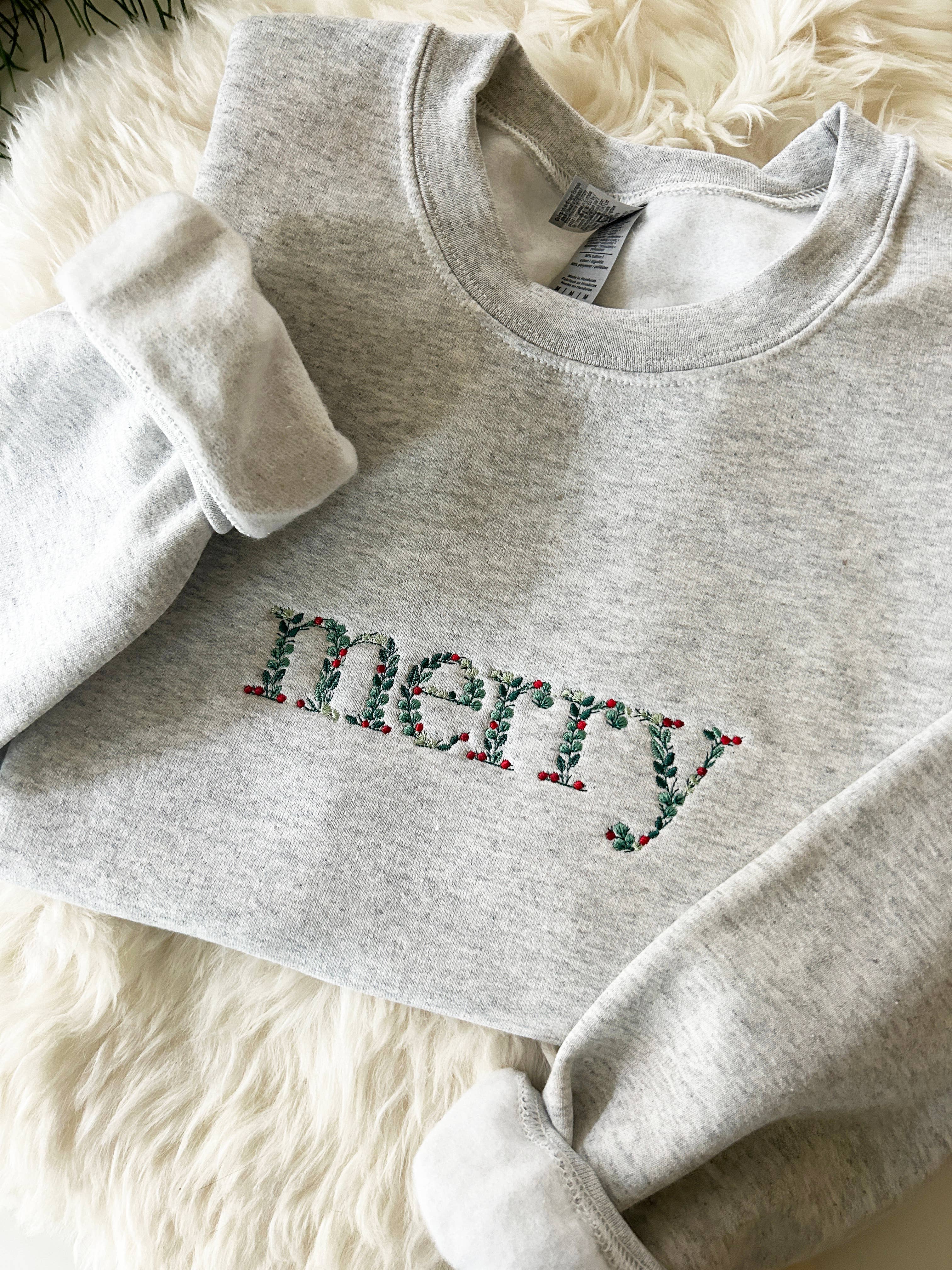 Plantiful Design Co - Wholesale Sweatshirt - Women's - Embroidered Floral Merry Christmas Sweatshirt1