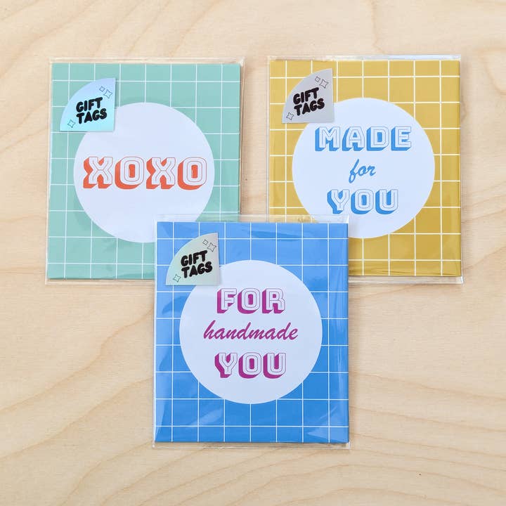 Gavemærker med plejeinstruktioner til strikkede og syede gaver for engroshandel hos Kohamche