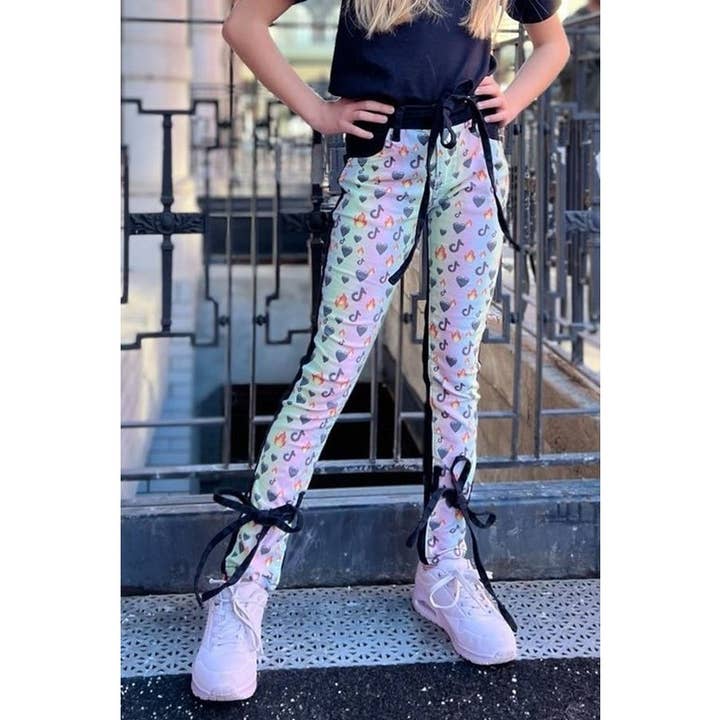 Multi MATERIAL DE MEZCILLA PARA NIÑAS EN PANTALONES DE COLOR NEGRO de venta al por mayor en Faire1