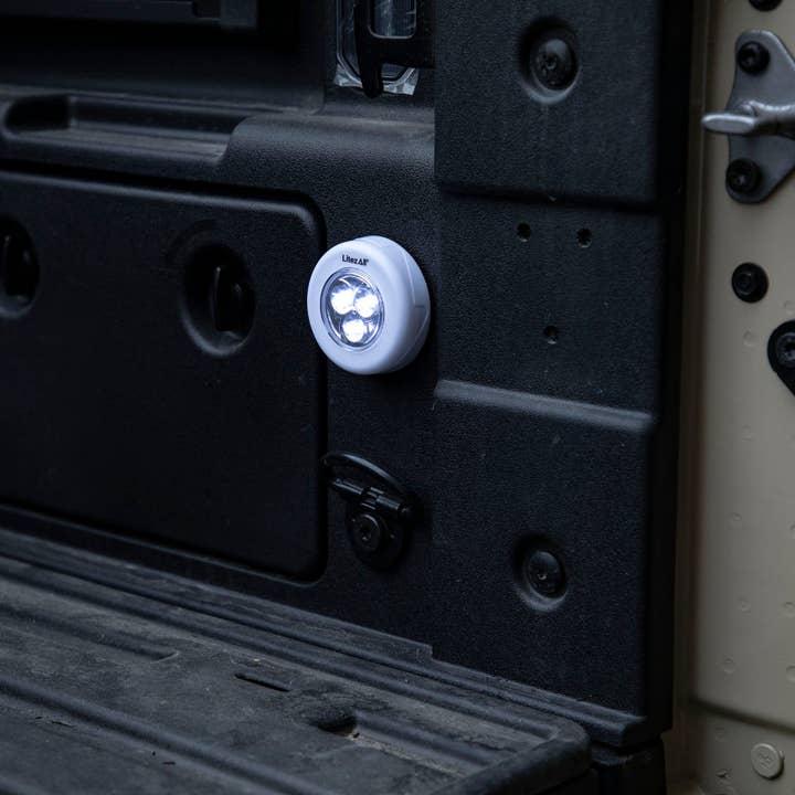 LitezAll - Wholesale Accent/Desk Lamp - LitezAll LED Puck Light 6 Pack4